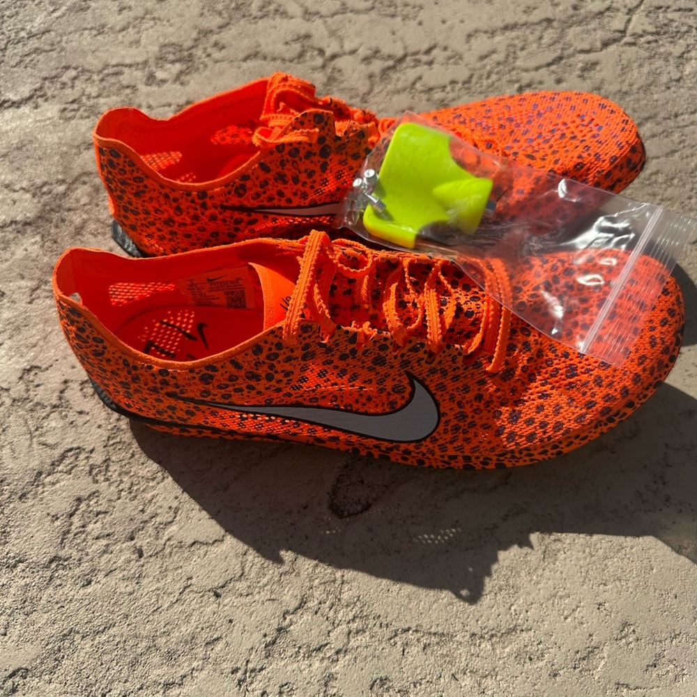 Nike Dragonfly 2 Electric
Athletics Distance Spikes